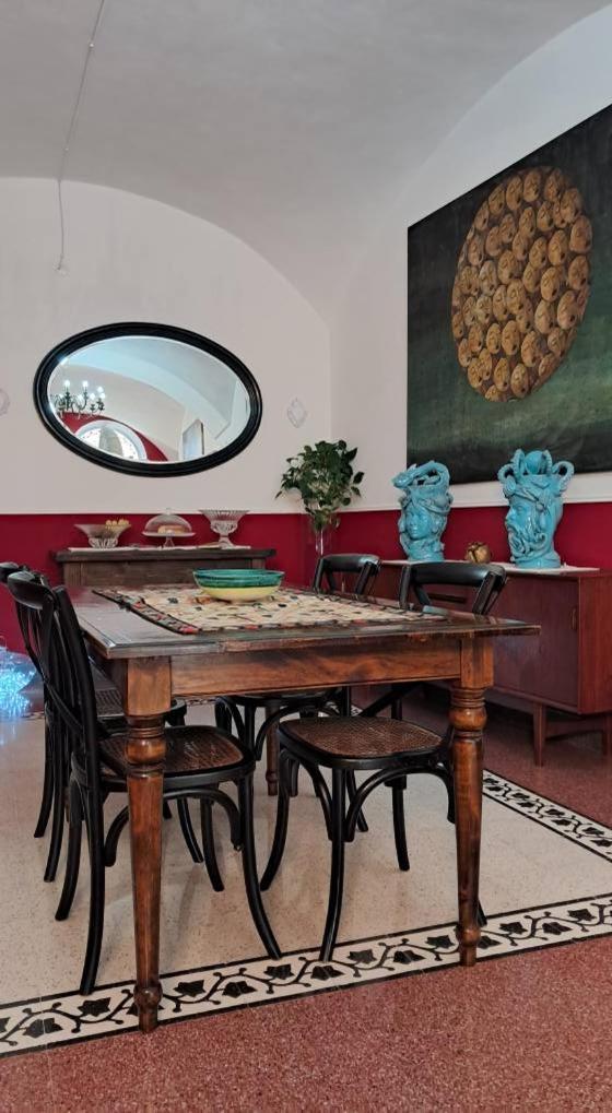 B&B Il Giardino Del Barone Pozzomaggiore Exteriör bild